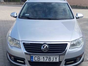Авто Volkswagen Passat Variant 2009 № 8293309