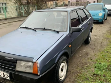 Авто ВАЗ 2109 1993 № 8293401
