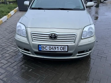 Авто Toyota Avensis 2004 № 8293404