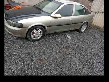 Авто Opel Vectra 2000 № 8293605
