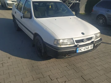 Авто Opel Vectra 1990 № 8293840