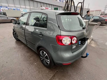Авто Volkswagen Golf 2005 № 8293842