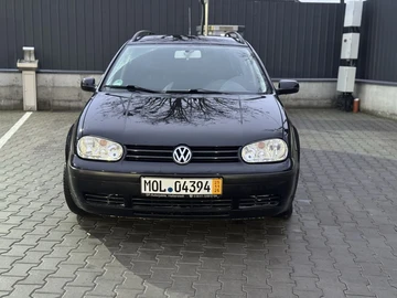 Авто Volkswagen Golf 2001 № 8293900