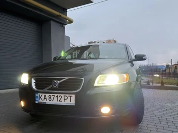 Авто Volvo V50 2008 № 8293924