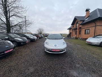 Авто Nissan Leaf 2013 № 8293952