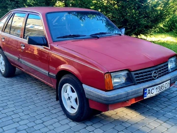 Авто Opel Ascona 1987 № 8293957