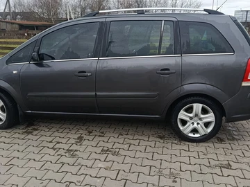 Авто Opel Zafira 2008 № 8294071