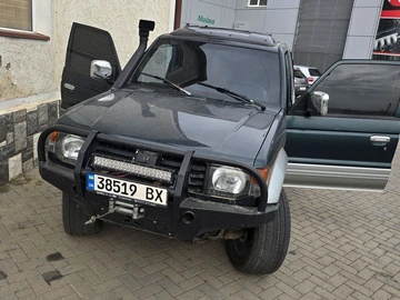 Авто Mitsubishi Pajero 1996 № 8294075