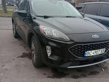 Авто Ford Escape 2021 № 8294107