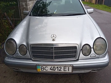 Авто Mercedes E Серия 1976 № 8294150