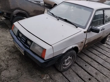 Авто ВАЗ 2109 1986 № 8294174