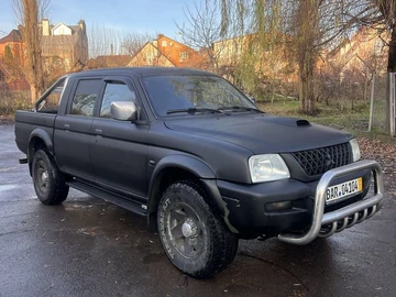 Авто Mitsubishi L 200 2005 № 8294183