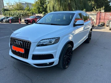 Авто Audi Q7 2015 № 8294339