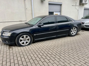 Авто Audi A8 2005 № 8294401
