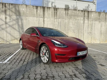 Авто Tesla Model 3 2019 № 8294406
