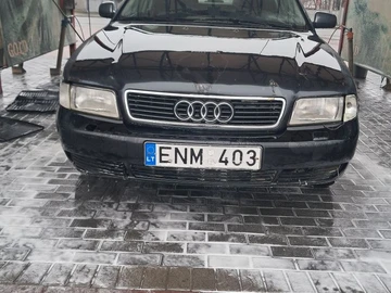 Авто Audi A4 1995 № 8294462