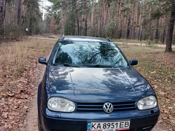 Авто Volkswagen Golf 2002 № 8294469