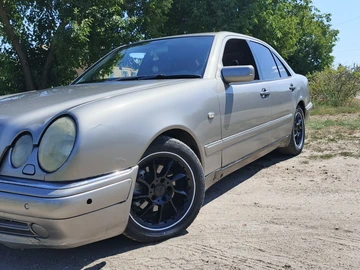 Авто Mercedes 280 1998 № 8294476