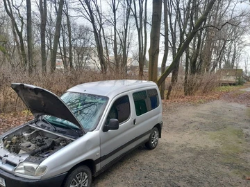 Авто Peugeot Partner 2001 № 8294567