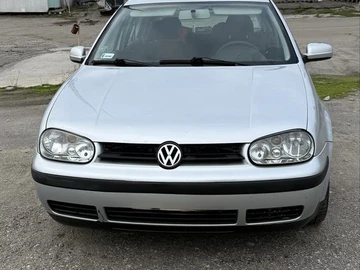 Авто Volkswagen Golf 2001 № 8294578