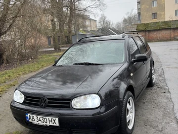 Авто Volkswagen Golf 1999 № 8294605