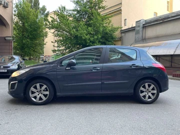 Авто Peugeot 308 2011 № 8294730