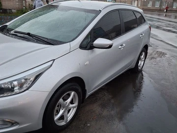 Авто KIA Cee X27 D 2013 № 8294922