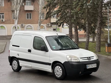 Авто Peugeot Partner 2009 № 8294970