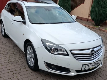 Авто Opel Insignia 2014 № 8295067