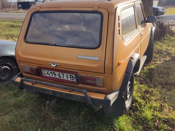 Авто ВАЗ 2121 1985 № 8295106