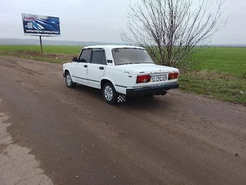 Авто ВАЗ 2105 1986 № 8295119