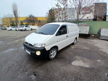 Авто Hyundai H200 1998 № 8295318
