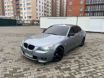 Авто BMW 5 Серия 2005 № 8295383
