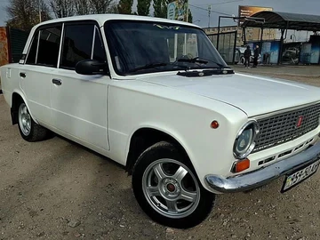 Авто ВАЗ 2101 1976 № 8295390