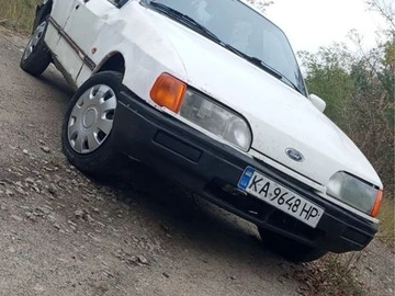 Авто Ford Sierra 1988 № 8295409