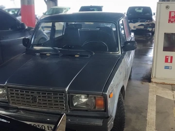 Авто ВАЗ 2107 2003 № 8295415