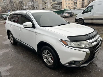 Авто Mitsubishi Outlander 2015 № 8295607