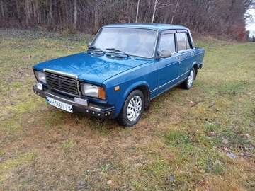 Авто ВАЗ 2107 1993 № 8295609