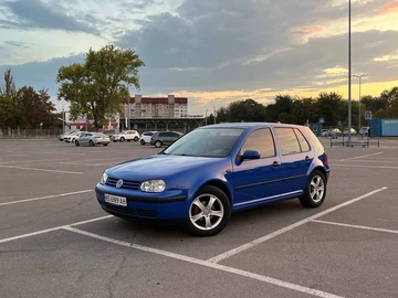 Авто Volkswagen Golf 2001 № 8295822