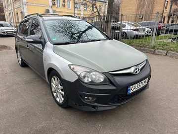 Авто Hyundai I30 2010 № 8295850