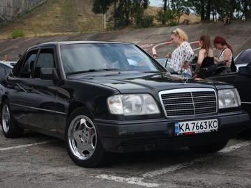 Авто Mercedes 280 1995 № 8295854
