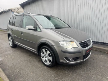 Авто Volkswagen Touran 2008 № 8296170
