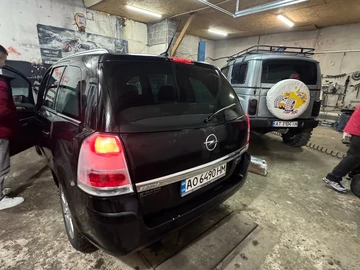 Авто Opel Zafira 2009 № 8296213