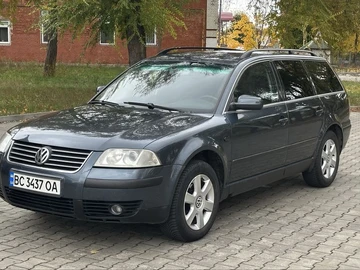 Авто Volkswagen Passat Variant 2002 № 8296707