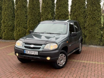 Авто Chevrolet Niva 2010 № 8296980