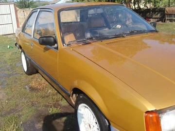 Авто Opel Rekord 1979 № 8297003