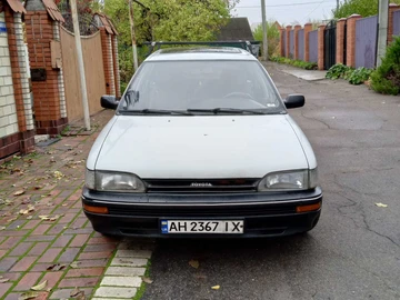 Авто Toyota Corolla 1989 № 8297013