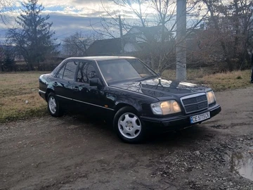 Авто Mercedes 220 1994 № 8297315