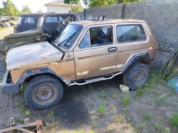 Авто ВАЗ 2121 2003 № 8297411