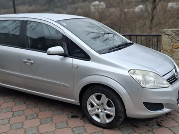 Авто Opel Zafira 2009 № 8297446